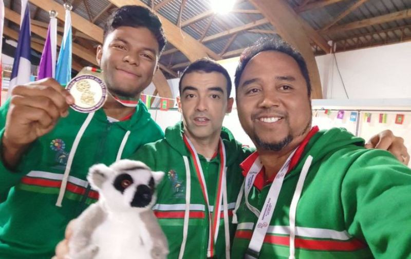 un-triple-triomphe-historique-au-tennis-de-table-pour-madagascar-aux-jeux-des-iles-de-locean-indien-2023